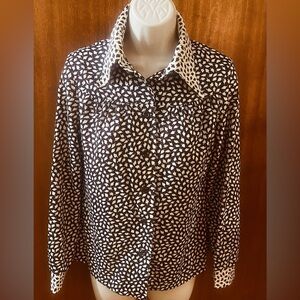 Vintage- 70s- Brown and White leaf print Button Down silky polyester Shirt